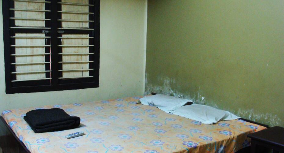 Sontosh Lodge, Bhubaneswar 5
